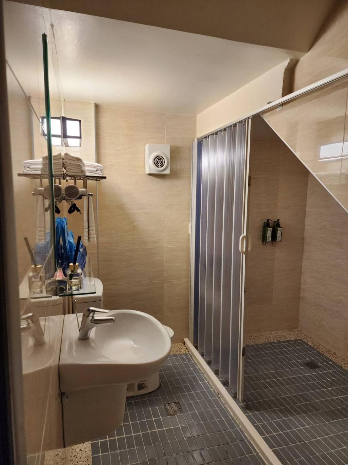 910 Hostel Yuli Zewnętrze zdjęcie
